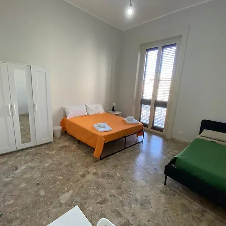 Alba Mediterranea بيت ضيافة ريجّو دي كالابريا