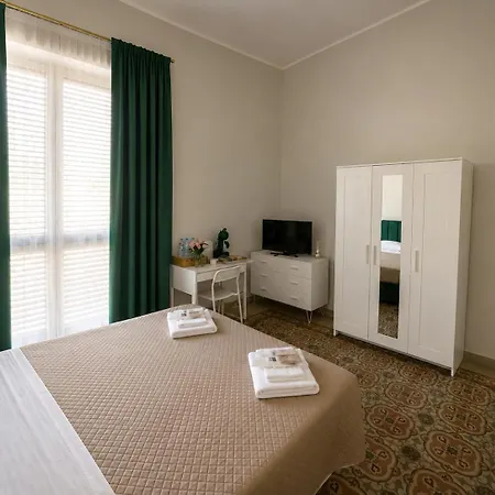 Alba Mediterranea بيت ضيافة *