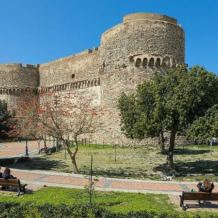 بيت ضيافة Alba Mediterranea *